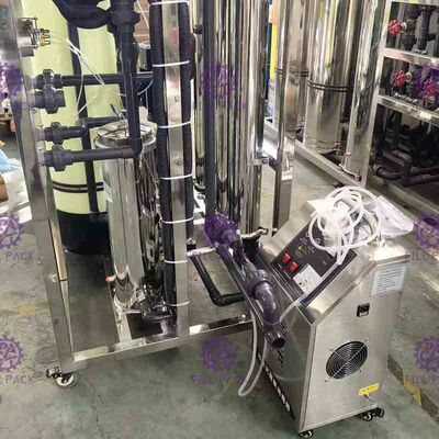 500LPH शुद्ध पेय खनिज जल उपचार आरओ जल शोधक मशीन आपूर्तिकर्ता