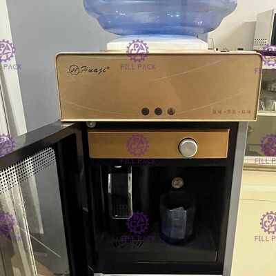 यूवी स्टेरलाइजर के साथ फ्लोर स्टैंडिंग हॉट कोल्ड 220v इलेक्ट्रिक ड्रिंकिंग वाटर डिस्पेंसर आपूर्तिकर्ता