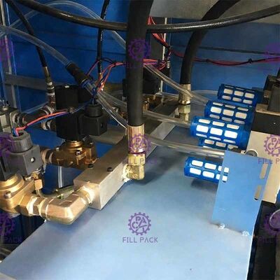 टच स्क्रीन 60BPH गैलन बोतल ब्लोइंग मशीन आपूर्तिकर्ता