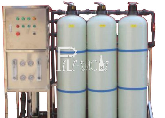 1.0KW 2TPH रिवर्स ऑस्मोसिस वॉटर ट्रीटमेंट मशीन आपूर्तिकर्ता