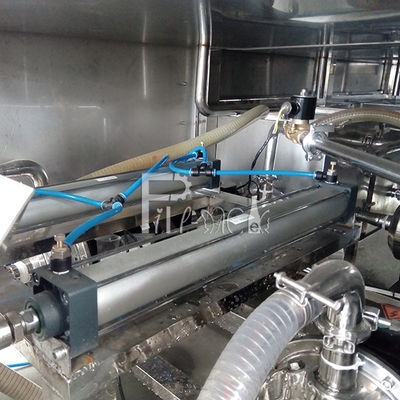 3400 * 1000 * 1750 SUS304 18.9L 300 BPH गैलन पानी संयंत्र आपूर्तिकर्ता